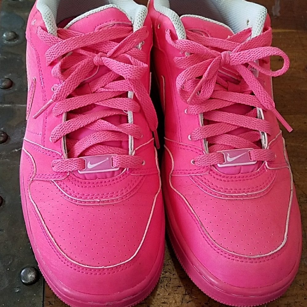Rare hot pink Prestigio III NIKE af1